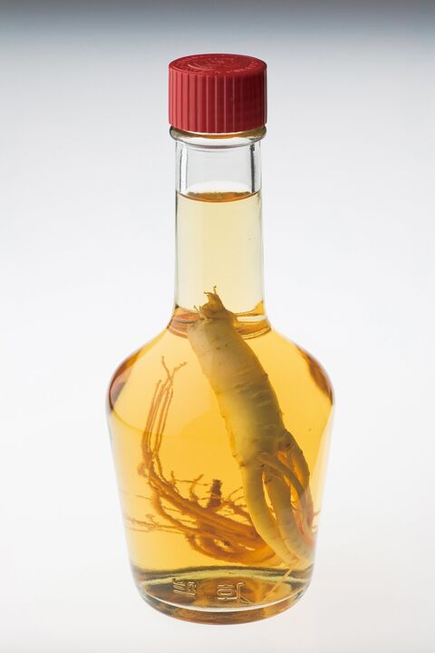 Natural aphrodisiac to improve male sex life - ginseng tincture